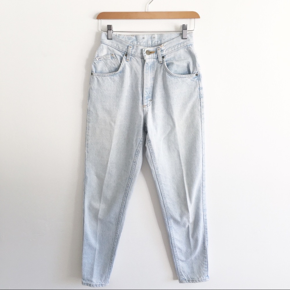 Vintage Lee super high rise mom jeans light wash